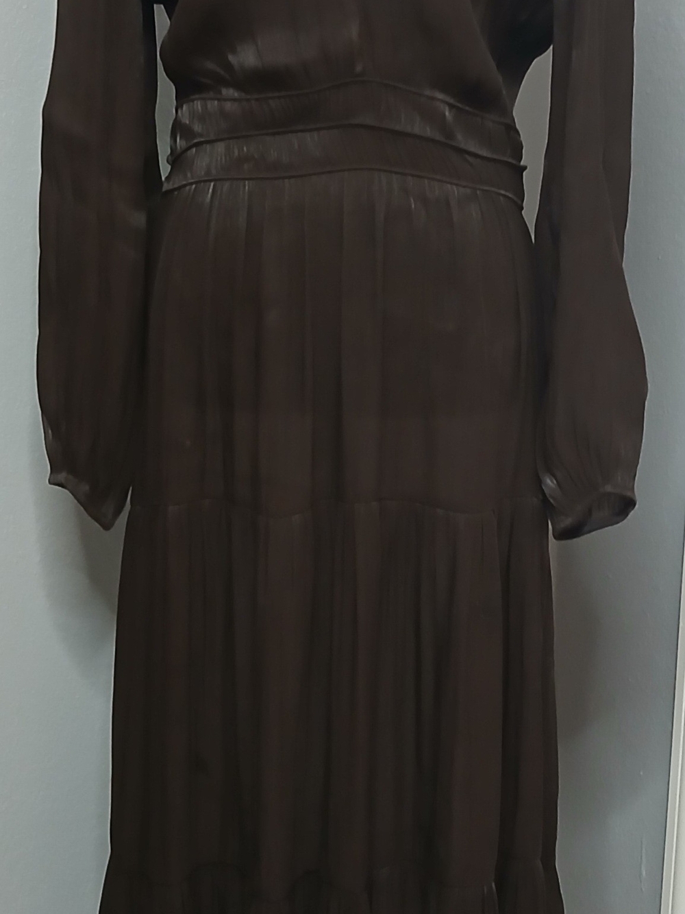 Simply Vera - Vera Wang Dark Brown Long Sleeve Tiered Midi Dress